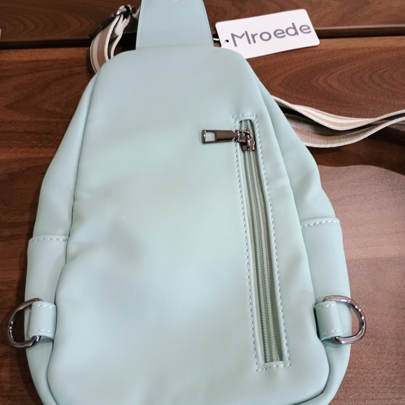 Light Green Crossbody Bag - Picture 4 of 8
